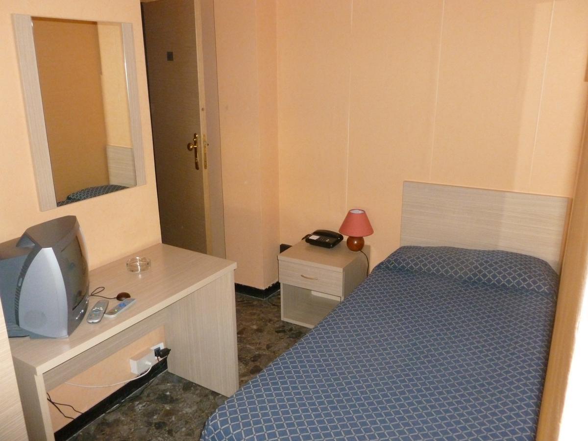 Hotel Belvedere Sanremo Pokoj fotografie